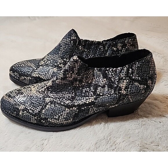 Skechers Womens shoes booties Shootie Western Snakeskin Print Ankle Boot Gray 7 - Picture 2 of 8